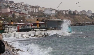 Tekirdağ'da lodos: Balıkçılar avlanamadı, gemiler demirlendi