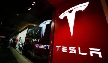 Tesla hisselerinde keskin düşüş