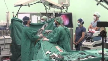 Turgut Özal Tıp Merkezi'nde çevrimiçi torasik cerrahi akciğer ameliyatı yapıldı