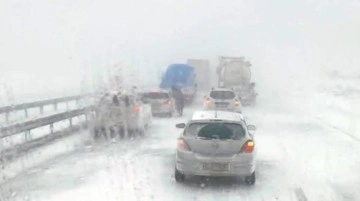 Türkiye kara teslim! Şanlıurfa - Diyarbakır yolu ulaşıma kapandı