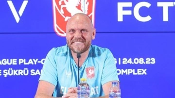 Twente teknik direktörü Oosting'den, Fenerbahçe'ye övgü