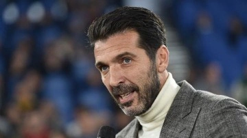 Unutulmaz Kaleci Buffon futbola veda etti!