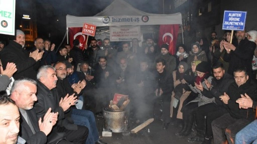 Van'da işçiler yeni yıla eylem yaparak girdi