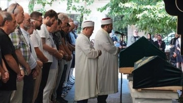 Yazar ve şair Afşar Timuçin son yolculuğuna uğurlandı