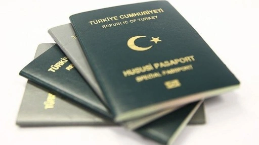 Yeşil ve gri pasaporta vize uygulanacak mı? AB Türkiye Delegasyonu'ndan açıklama