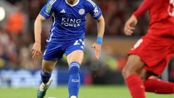 Yunus Akgün asist yaptı! Leicester, Liverpool'a elendi